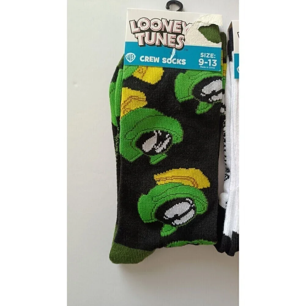 Lot of 2 NEW Pair Looney Tunes Daffy Duck Marvin Martian Socks Adult Size 9-13